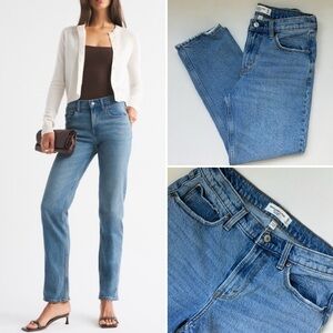 Abercrombie & Fitch The Straight Jeans